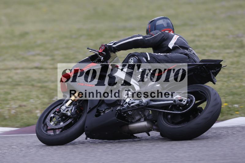 /09 19.04.2026  Caremotion get faster ADR/Gruppe gelb/34